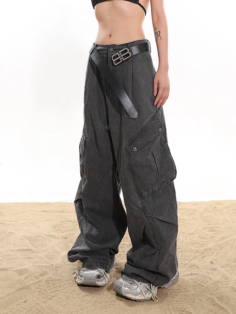 【24s January.】Distressed Buttoned Cargo Jeans with Large Pockets