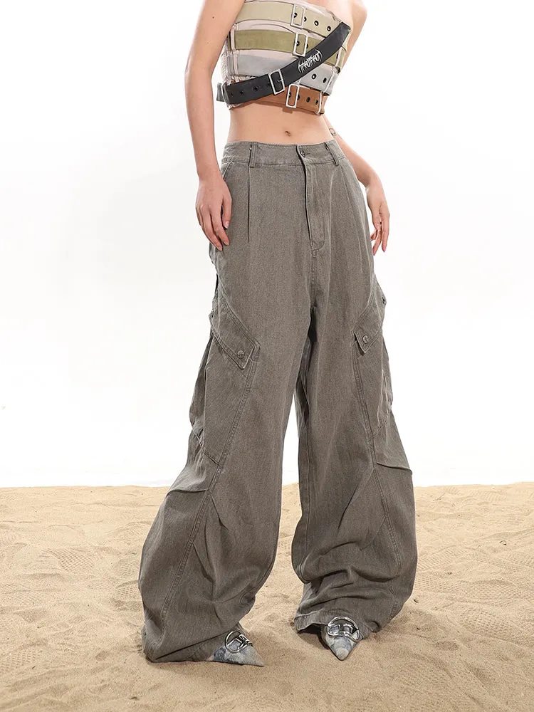 【24s January.】Distressed Buttoned Cargo Jeans with Large Pockets