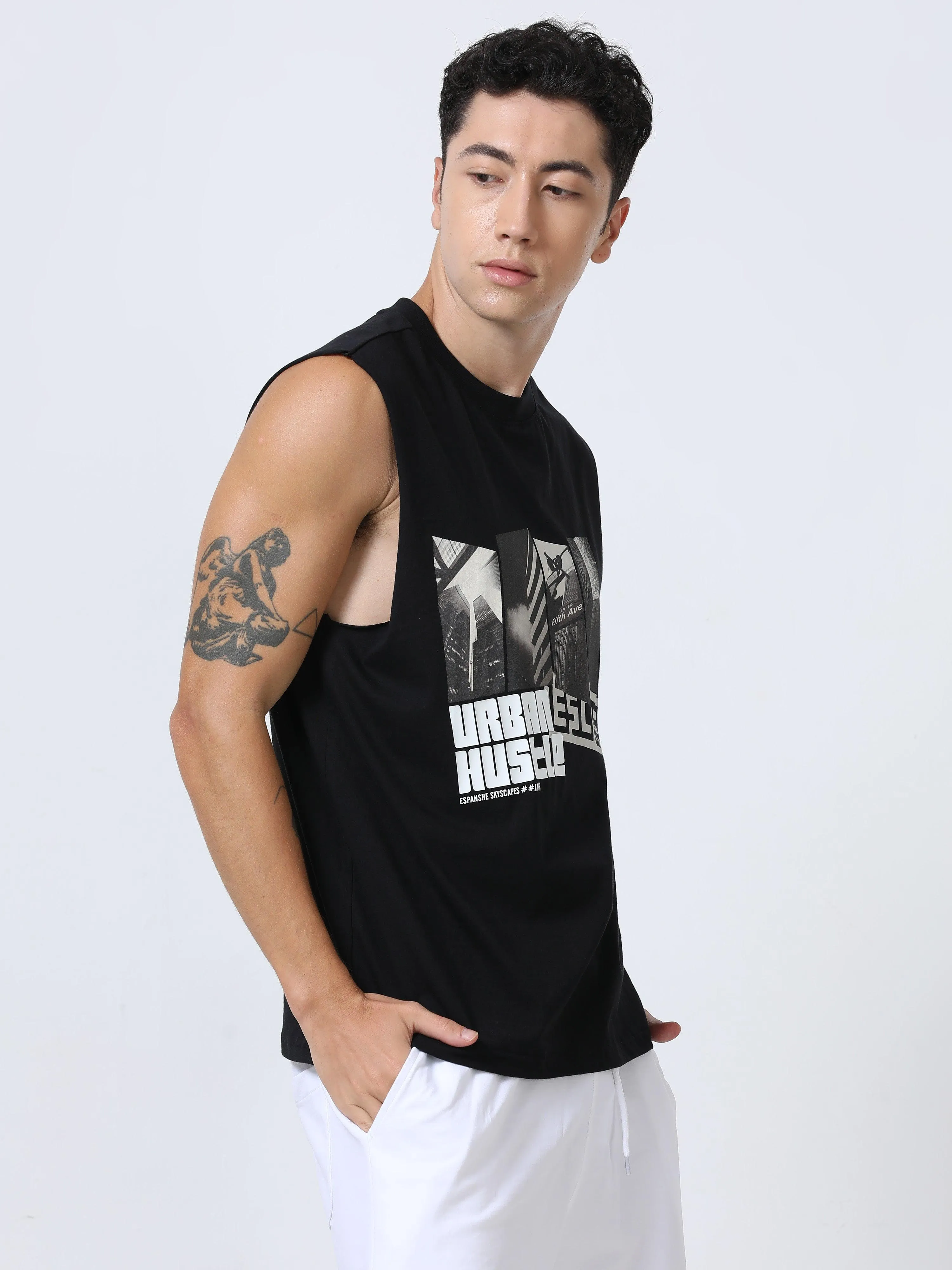 Escape Printed Sleeveless T-Shirt Black