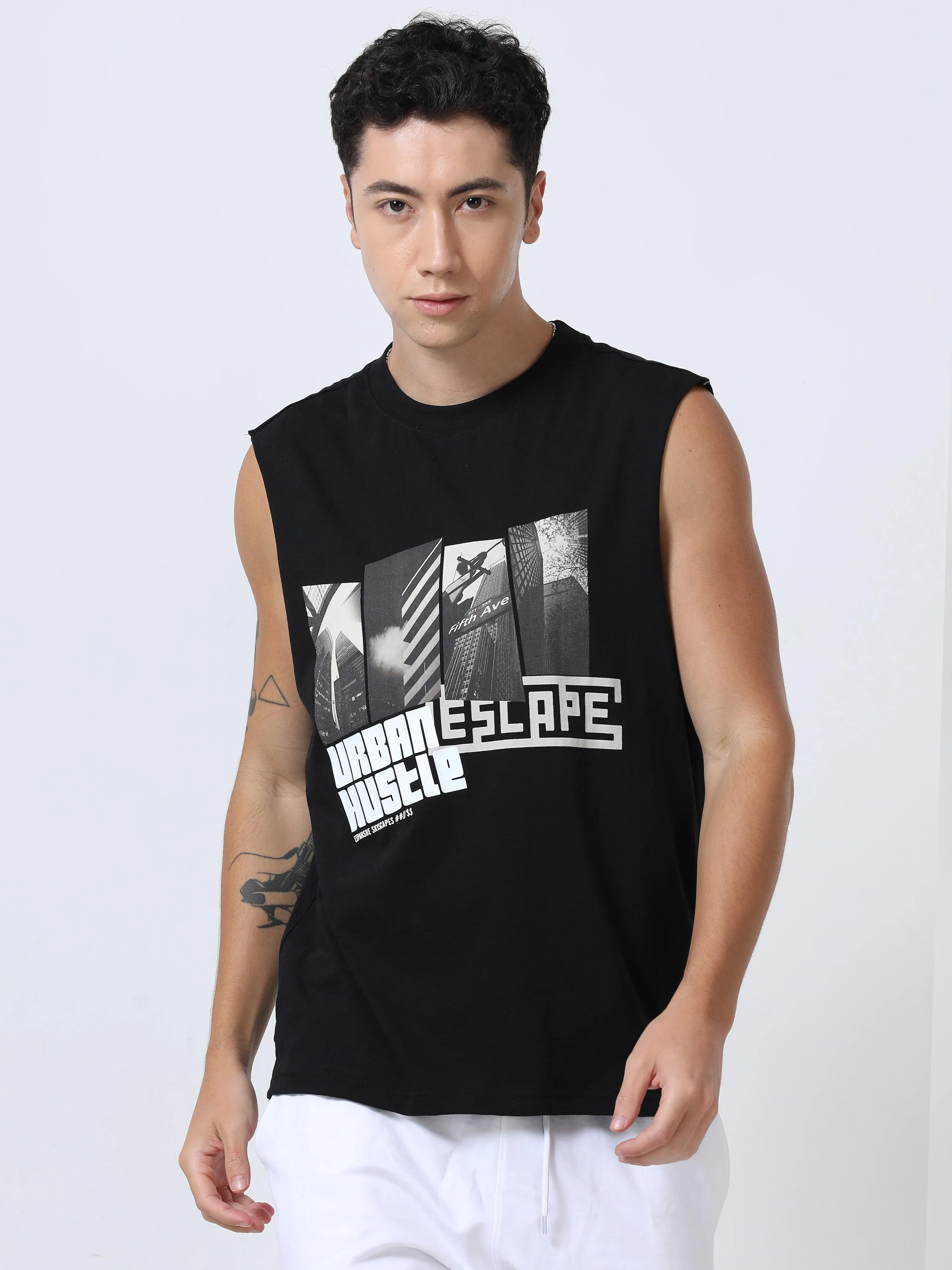 Escape Printed Sleeveless T-Shirt Black