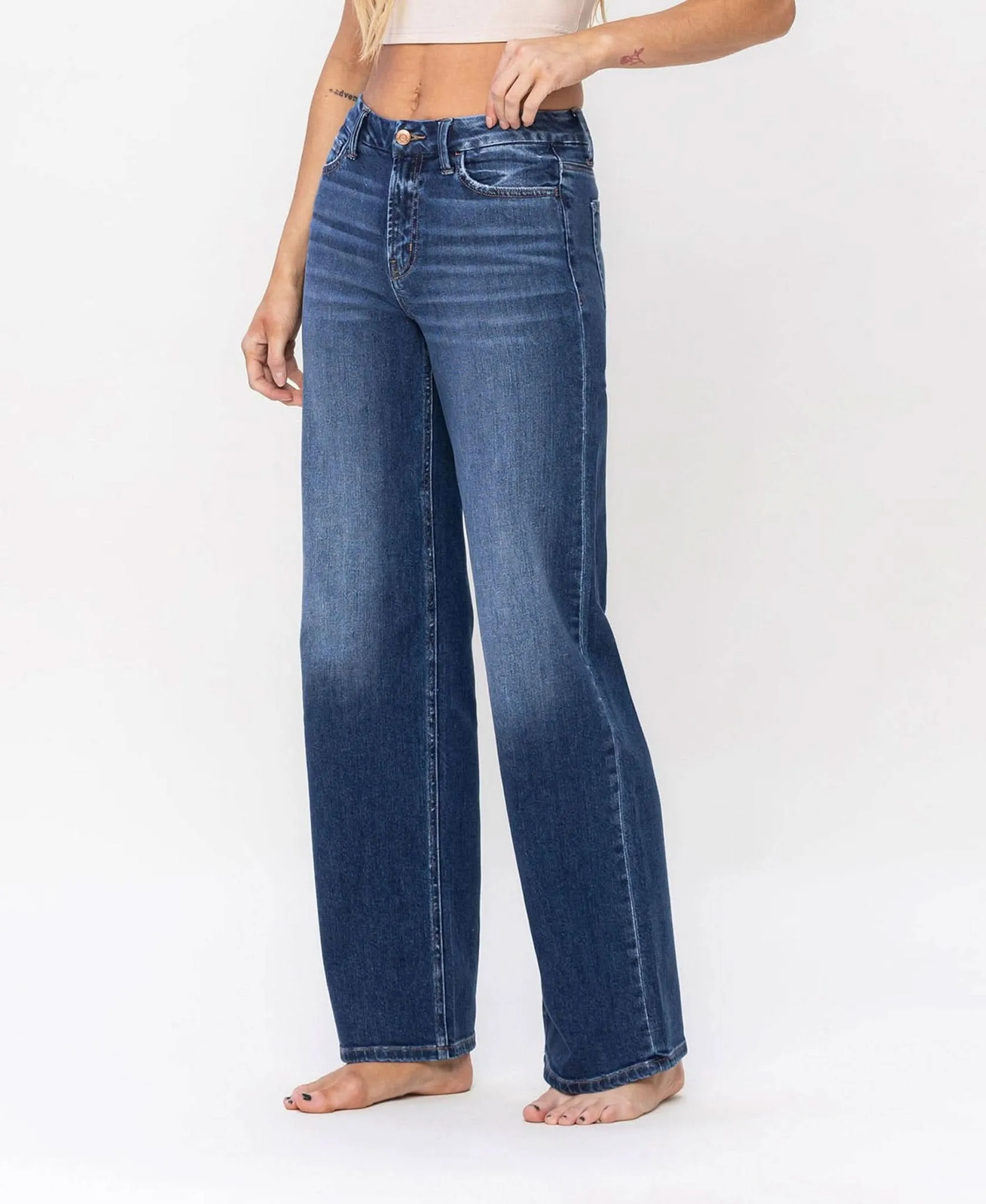 High Rise Loose Fit Jeans