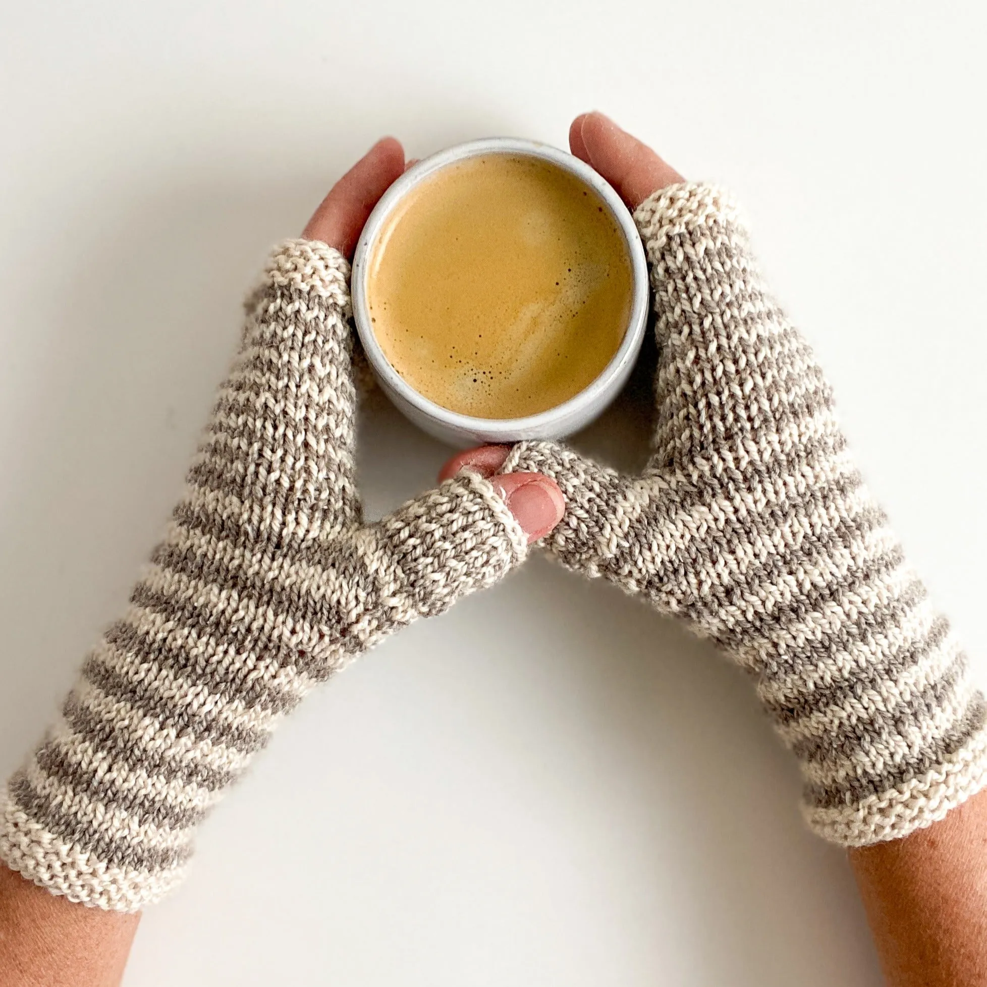 Katherine Knit Mitt Pattern