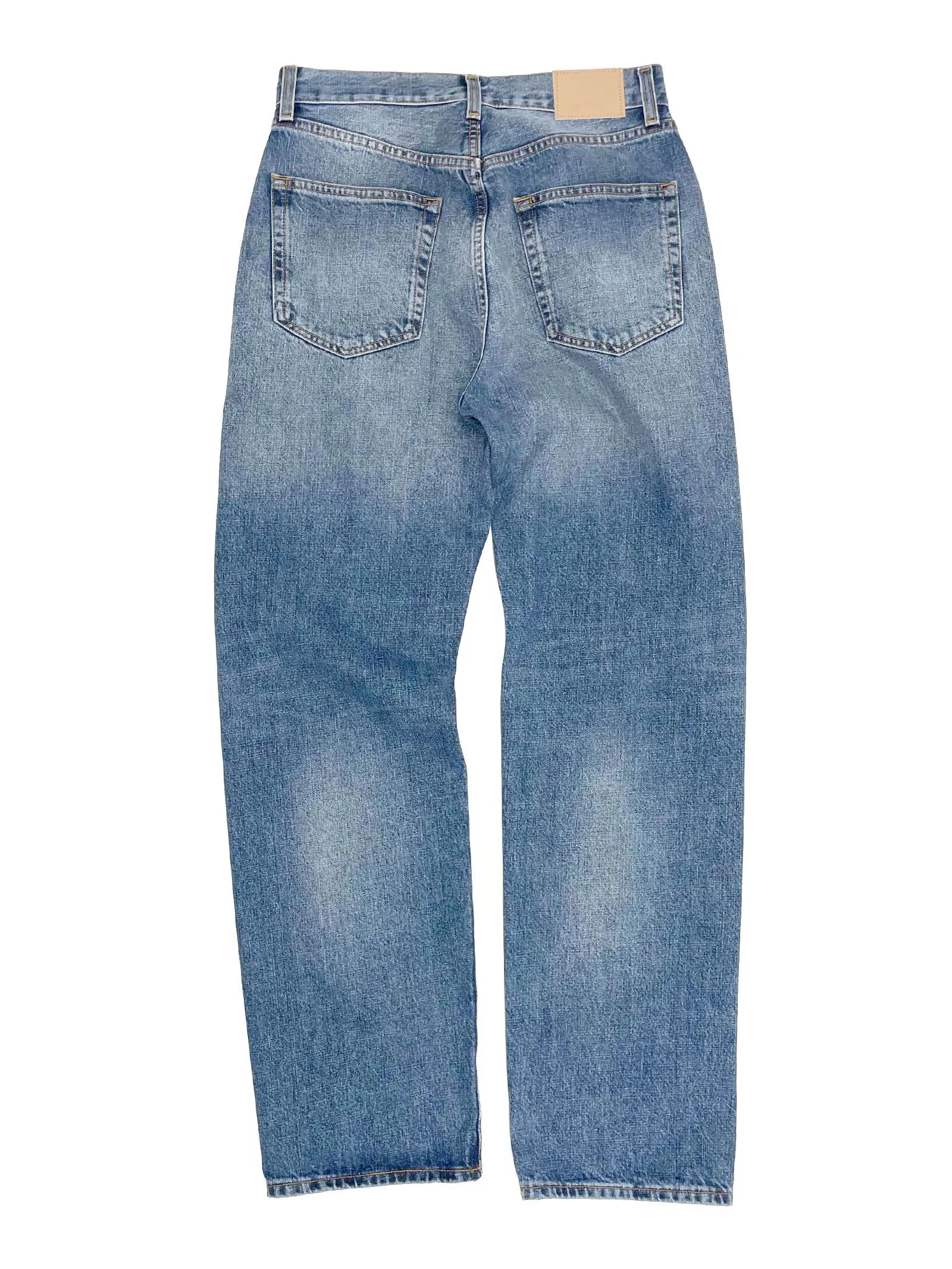 Loose Jean in Light Worn